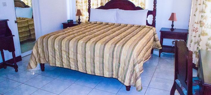 Pink Rock Inn Bed and Breakfast Hotels in Ocho Rios