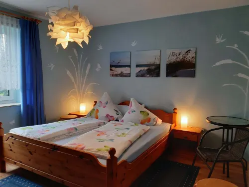 Sonnige Ferienwohnung am Wald Büdnerreihe