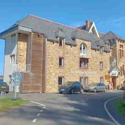 Les Bassans Hotel Exterior