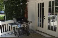 Great 5 Points House in the Heart of Athens.  Sleeps 14!