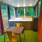 La Cabane Enchanteresse Hotels in Andelot-Blancheville