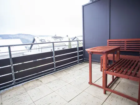 Helle Wohnung Bei Winterberg Mit Balkon