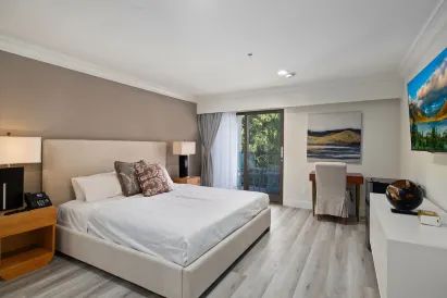 Hotel Huntington