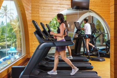 Gym Araliya Beach Resort and Spa Photo