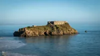 Top Sail - Beautiful Apartment, Minutes Walk to Beach and Town Centre Hotel a Tenby