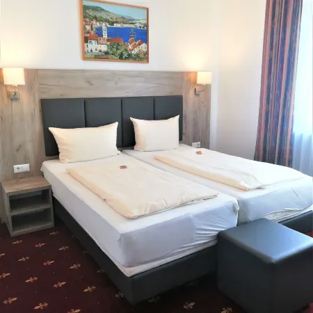 Hotel Central Hauptbahnhof