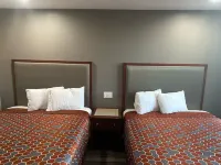 TRACEY皇家汽車旅館LLC