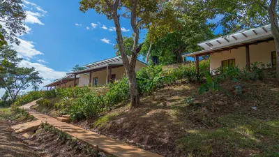 Tarcoles Birding Lodge Hotels in Orotina