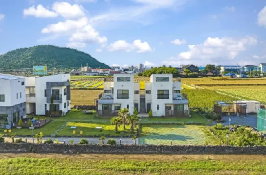 Jeju Gosanirang Pension Các khách sạn gần Jeju Museum of War History & Peace