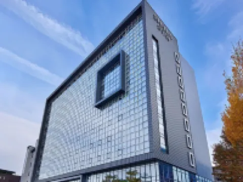 Shilla Stay Jeonju Hanok Village 全州市のホテル