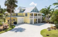 Brand New Coral Reef Suite Located in Paradise Island Estate