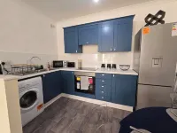 Modern City Apartment Sleeps 4 with Parking