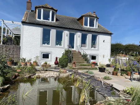 The Waterside Rooms Отели в г. Аннан