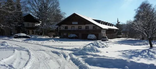 Landgasthof Schweizerhof Hotels in Traunstein