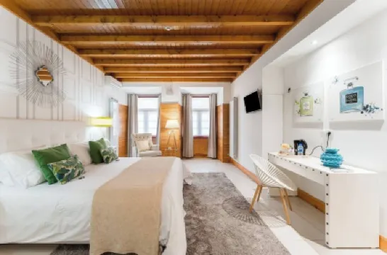 R3 Service - Five Senses in Coimbra Hotels in 