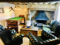 The Old Pheasant Hotel