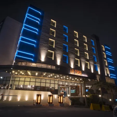 La Casa Hotel Amman by Fhm Отели рядом с достопримечательностью «Детский музей»