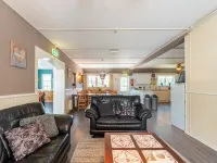 Attractive Farmhouse in Giethoorn with Garden - بيت ضيافة