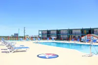 Crystal Palace Resort