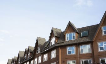 Basecamp Suites Banff