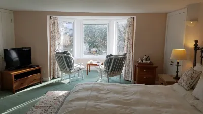 The Old Cottage Hotels in Ardfern
