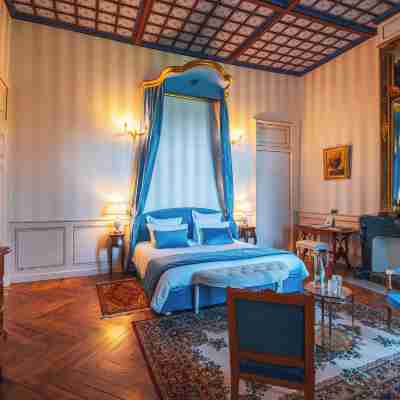 Château de Thorens Rooms