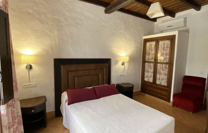 Apartamentos Turísticos - Hostal Los Alisos