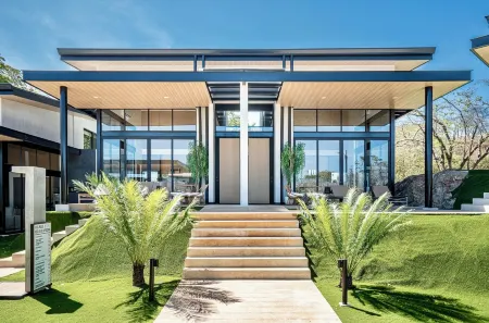 Epic Tamarindo Boutique Hotel