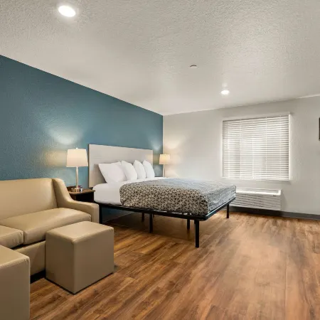 WoodSpring Suites Port Orange - Daytona Beach