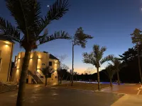 The on Tourist Hotel - Hostels