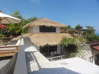High Life Bungalow Hotels near Haad Khom Beach