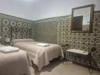 Pensión Javier Hotels near Palacio Manara