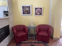 Agriturismo SetteLune Hotels in Canossa