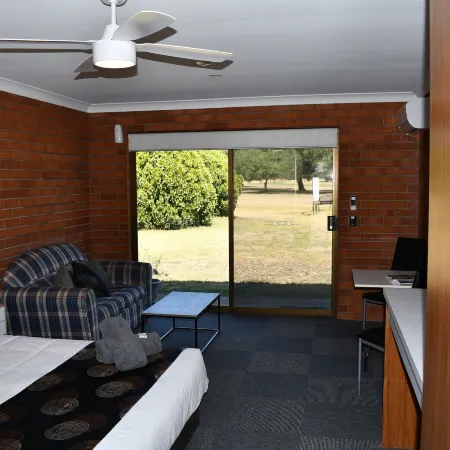 Berrigan Motel