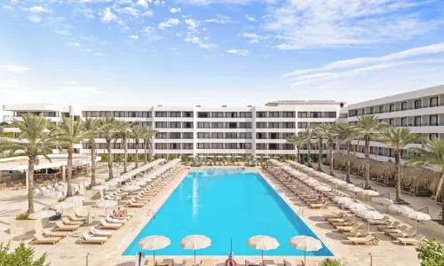 The Rif at Mangrove Beach Corendon Curacao All-Inclusive, Curio by Hilton