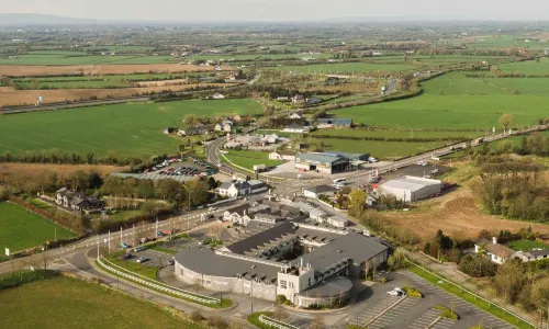 Horse & Jockey Hotel