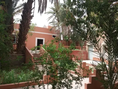 Guest House at the Jardin de Tamnougalt Отели в г. Агд