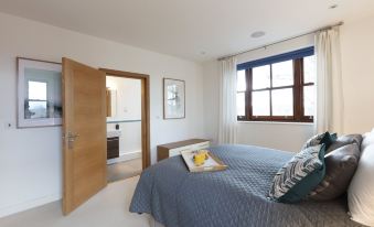 Hampden Apartments - the Henry