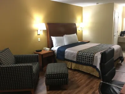 Navasota Inn Hotel dekat Brule Stadium