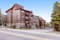 Pine Ridge Condos - Mountain view