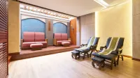Khaolak Bayfront Resort - Spa