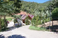 Ing Phu Resort Hotels near Phrathat Sri Song Rak