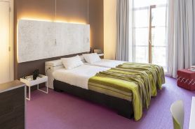 Eburon Hotel