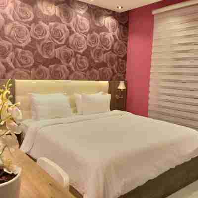Western Gate Residence Rooms