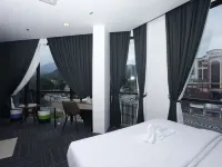 We Hotel Langkawi Các khách sạn gần Đại bàng Plaza