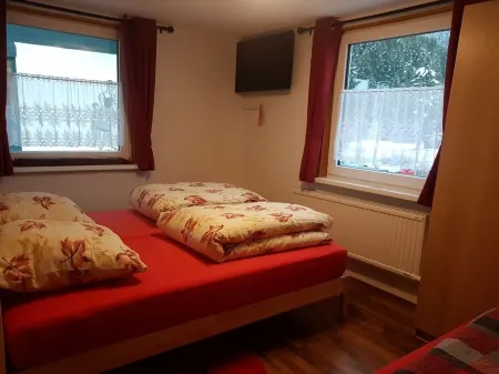 羅爾莫瑟之家旅館