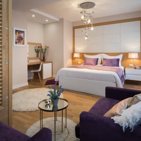 VIP Rooms