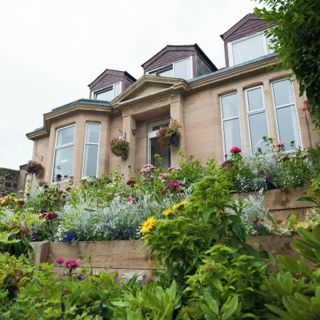 Dean Park Guest House