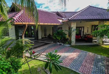 The Villa - Luxury Private Pool Villa Отели рядом с достопримечательностью «Tanjung Rhu Resort, Langkawi»