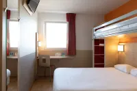 The Originals Access,Tendance Hôtel, Saint-Etienne Hotels in Saint-Galmier